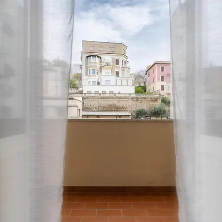 招待所 My In Vatican 4*