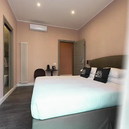 招待所 My In Vatican 4*